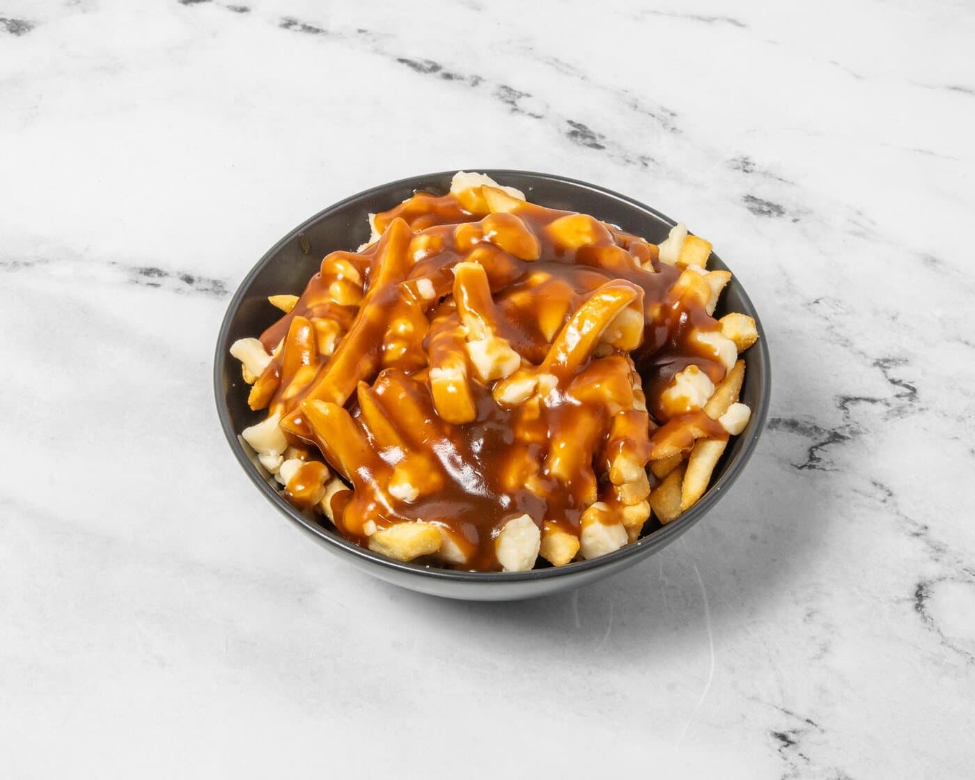 Level Lounge poutine